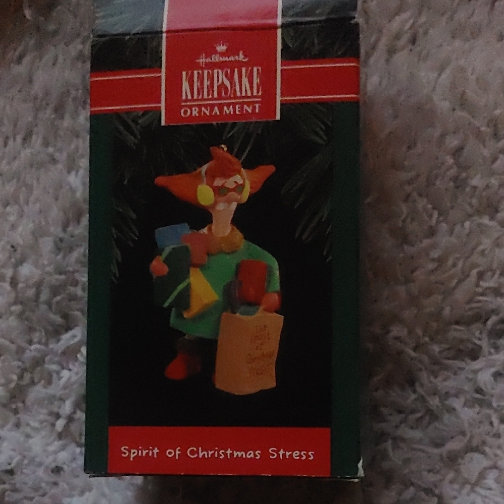 Hallmark Keepsake Ornament - Festive Clown with Gifts